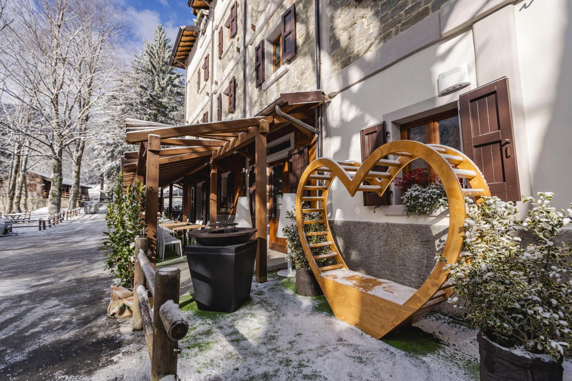 Granduca Mountain Wellness Apartments Campigna Eksteriør bilde